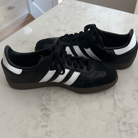 Adidas Samba Classic Black White Shoes - Picture 5 of 5